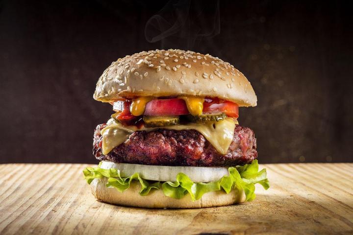 Menú de Hamburguesas Doral